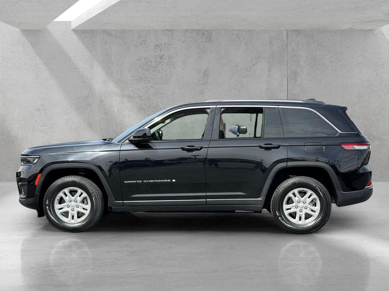 2023 Jeep Grand Cherokee Laredo Irving TX