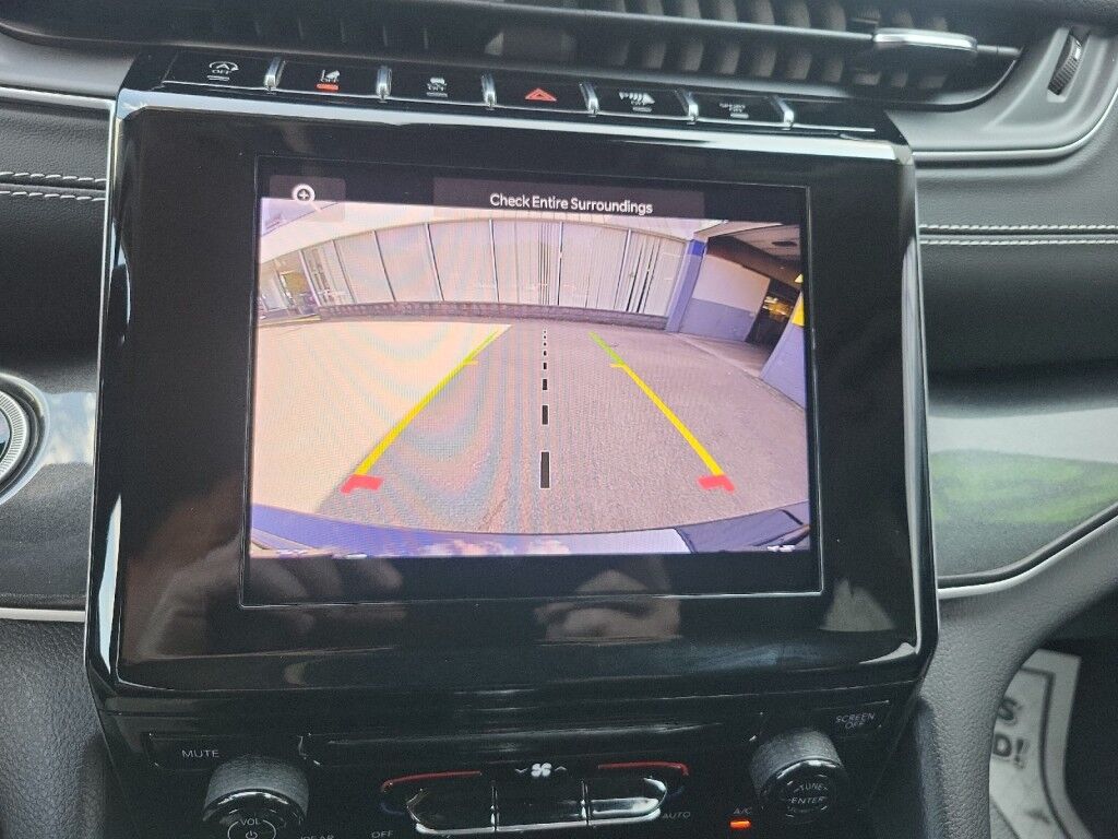 2023 Jeep Grand Cherokee Laredo Owego NY