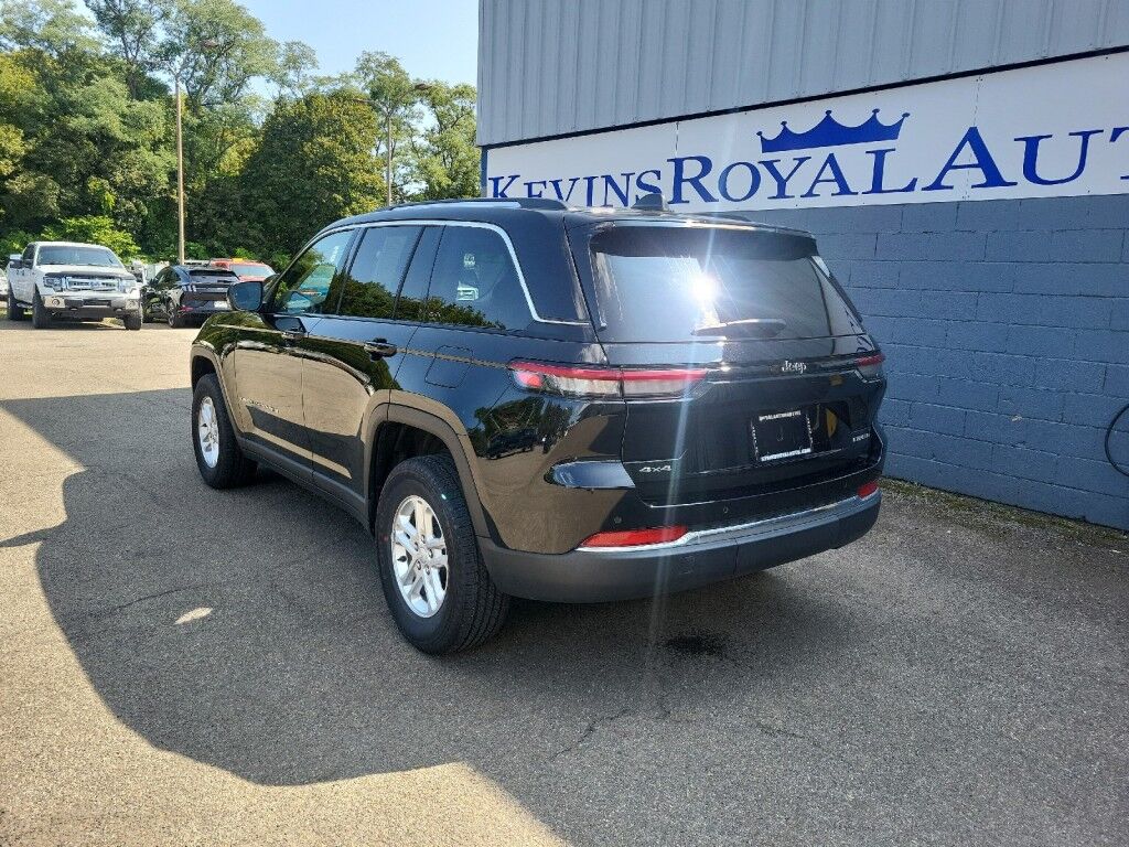 2023 Jeep Grand Cherokee Laredo Owego NY