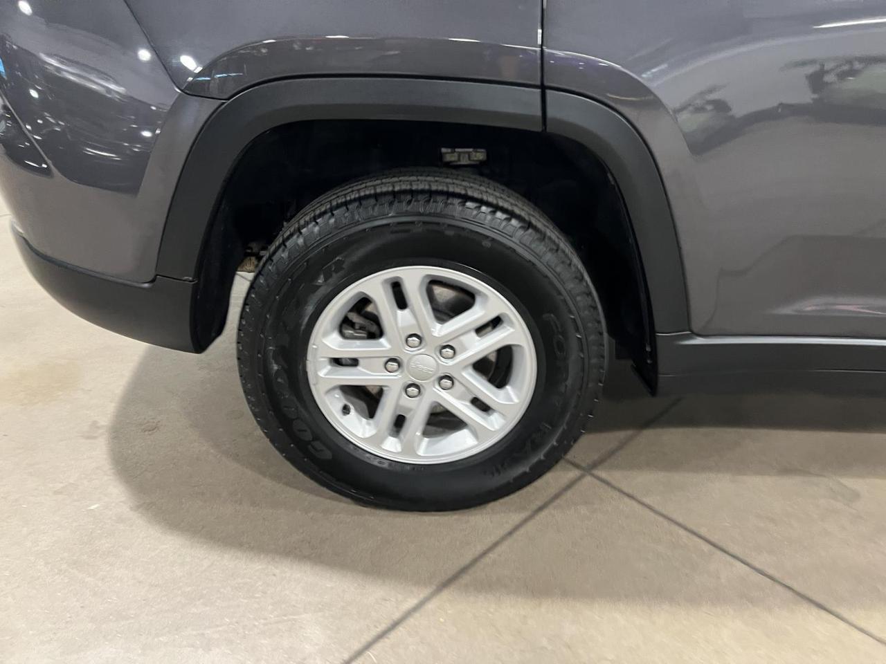 2023 Jeep Grand Cherokee Laredo Parker CO