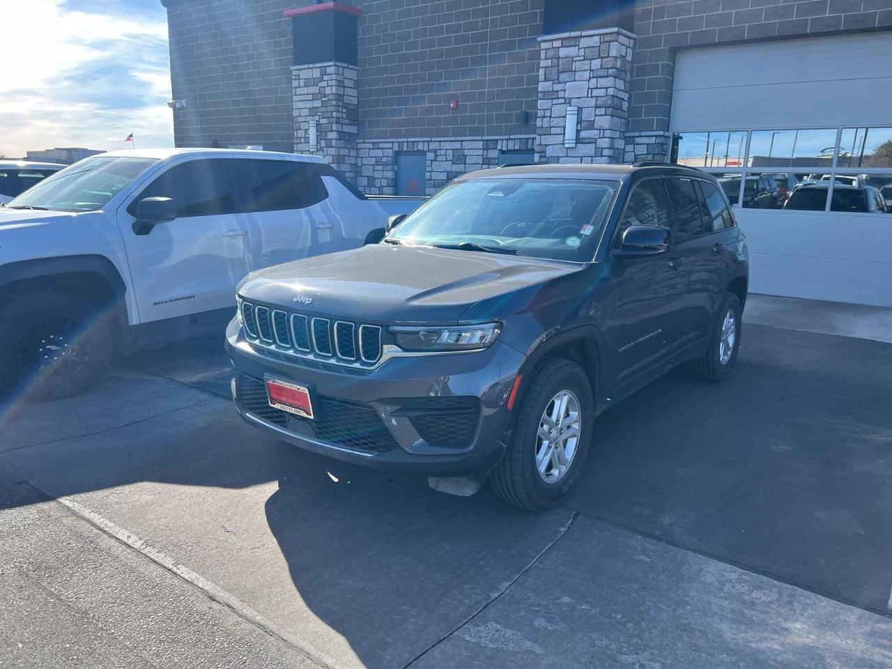 2023 Jeep Grand Cherokee Laredo Parker CO