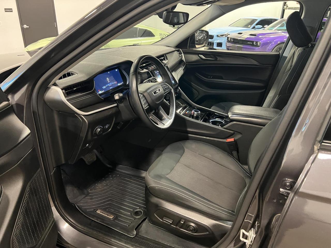 2023 Jeep Grand Cherokee Laredo Parker CO