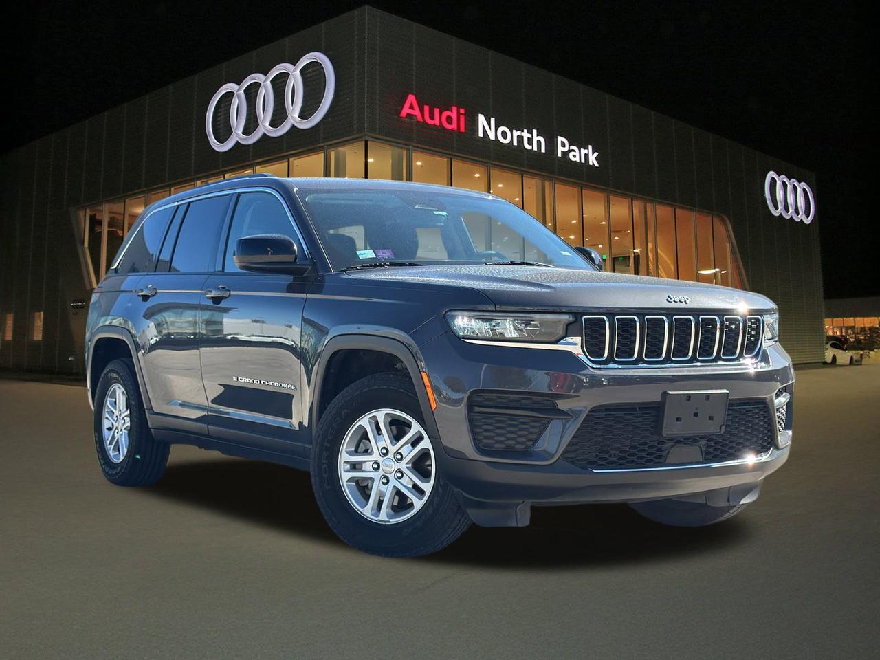 2023 Jeep Grand Cherokee Laredo