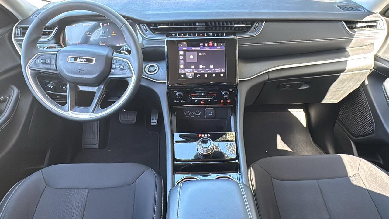 2023 Jeep Grand Cherokee Laredo  Selma TX