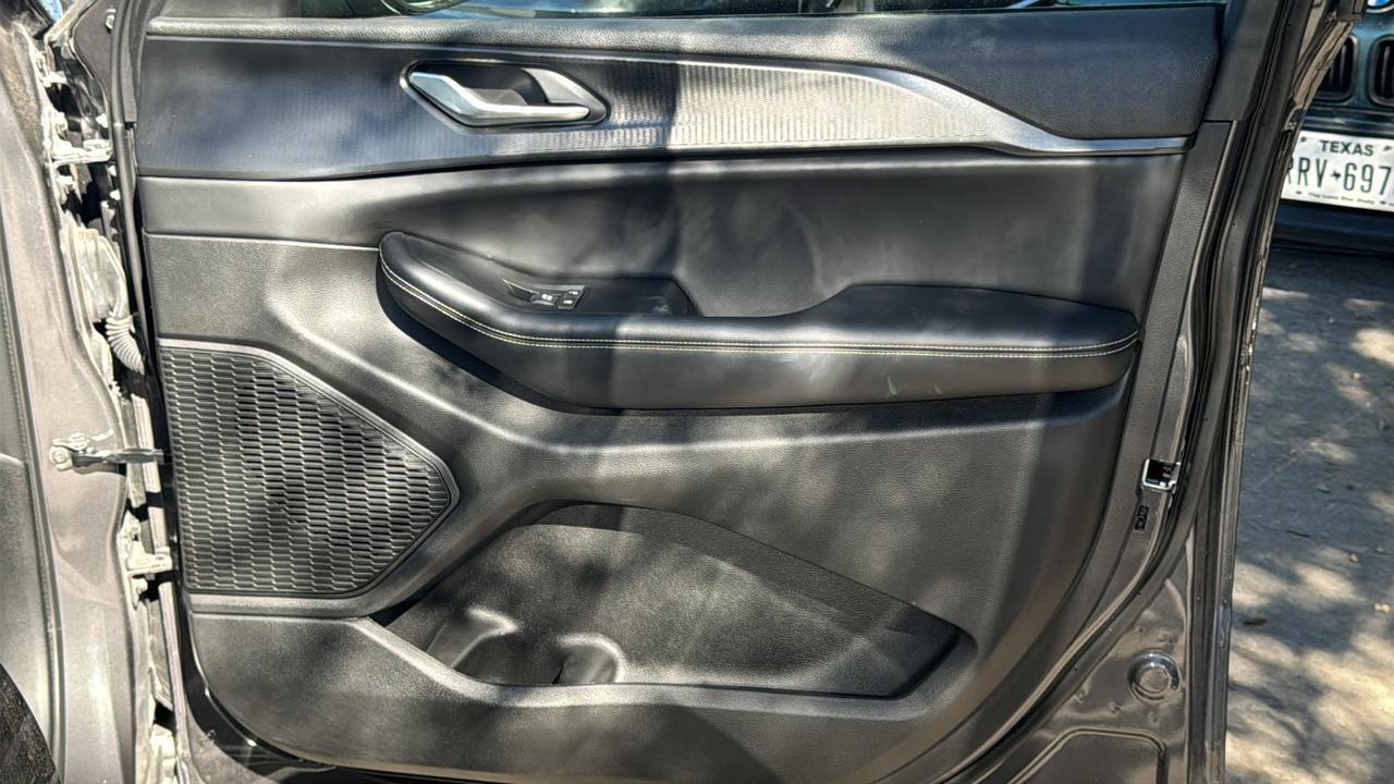 2023 Jeep Grand Cherokee Laredo  Selma TX