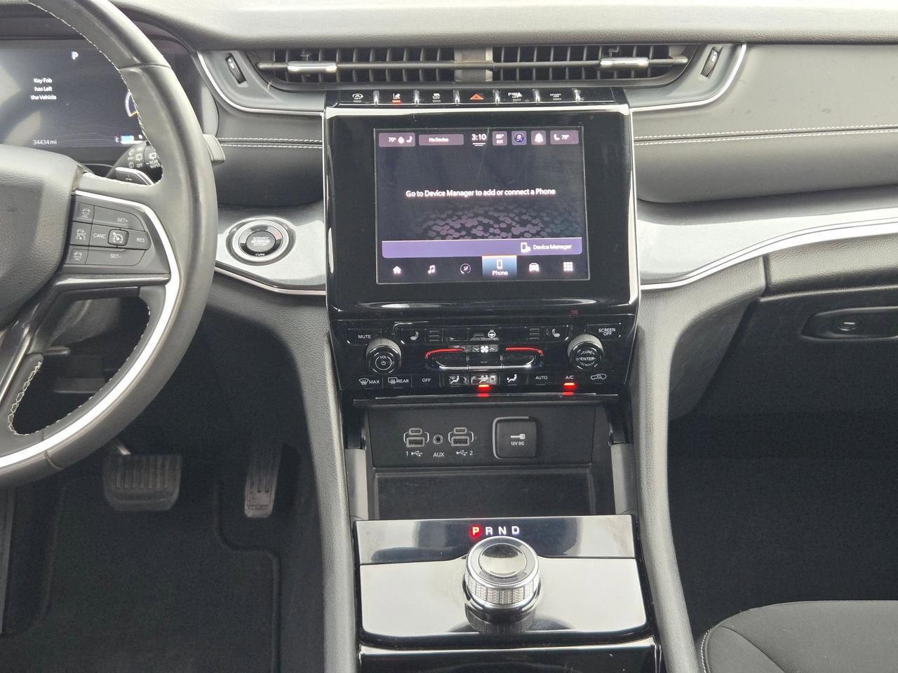 2023 Jeep Grand Cherokee Laredo Castroville TX