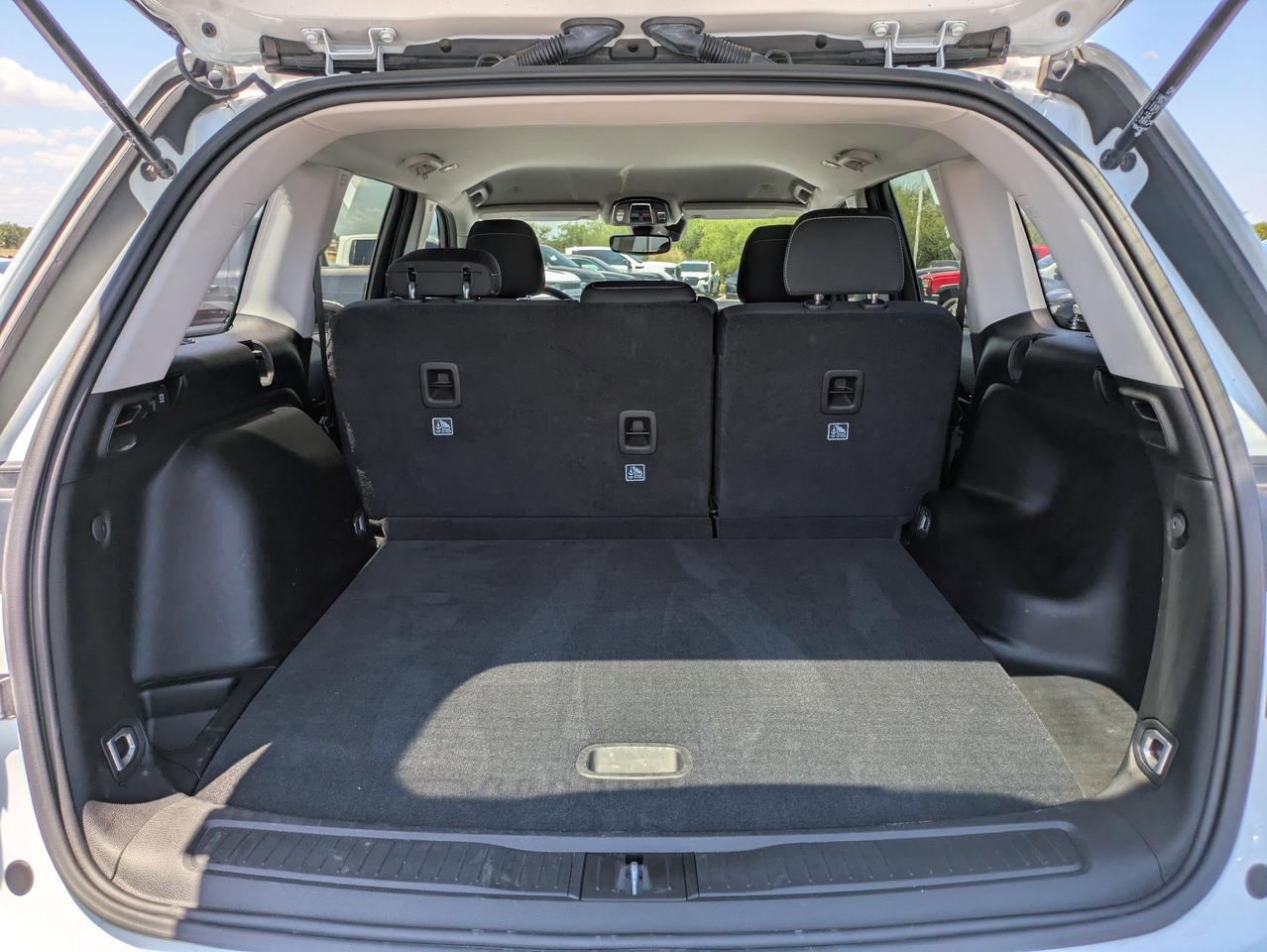 2023 Jeep Grand Cherokee Laredo Castroville TX