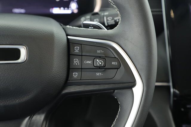 2023 Jeep Grand Cherokee Laredo New Braunfels TX