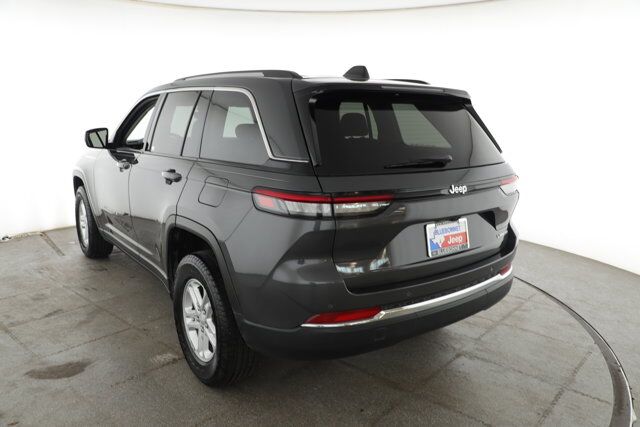 2023 Jeep Grand Cherokee Laredo New Braunfels TX