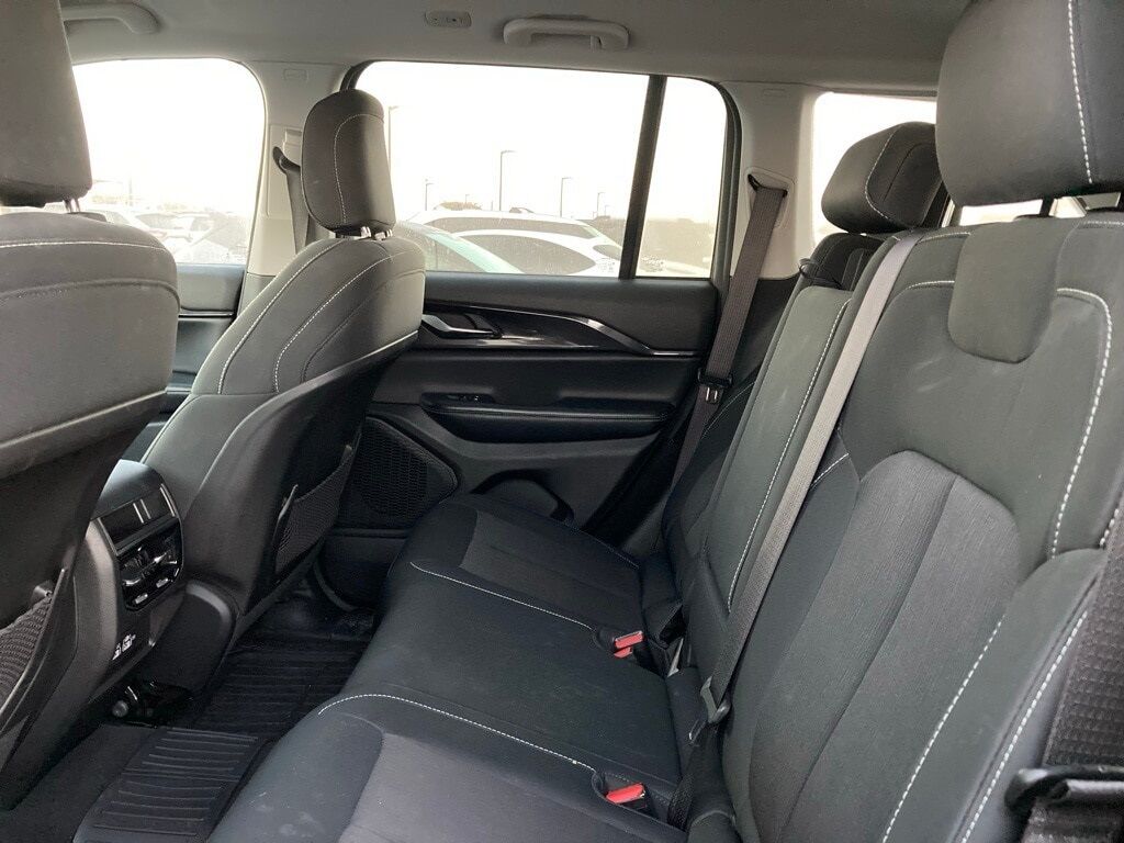 2023 Jeep Grand Cherokee Laredo San Antonio TX