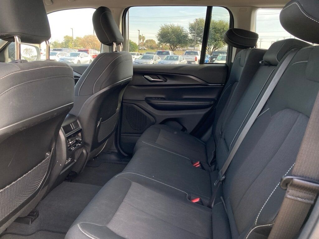 2023 Jeep Grand Cherokee Laredo San Antonio TX