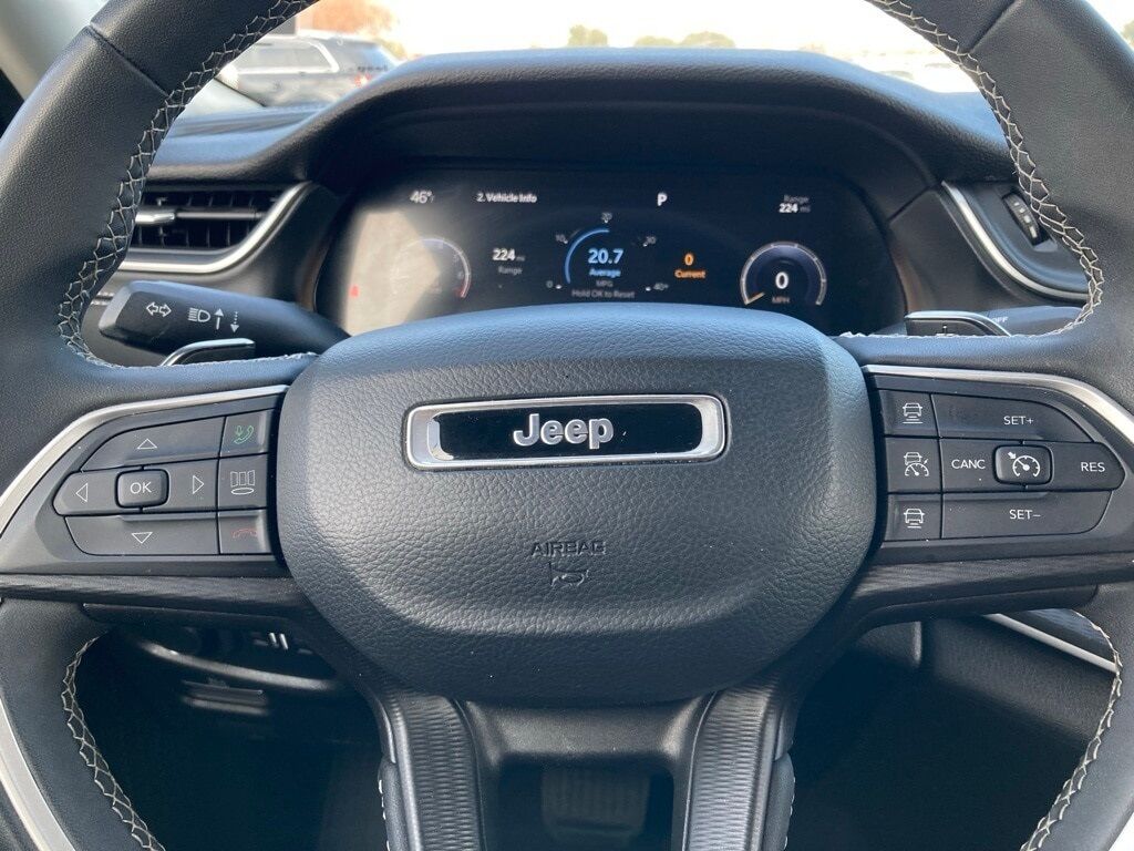 2023 Jeep Grand Cherokee Laredo San Antonio TX