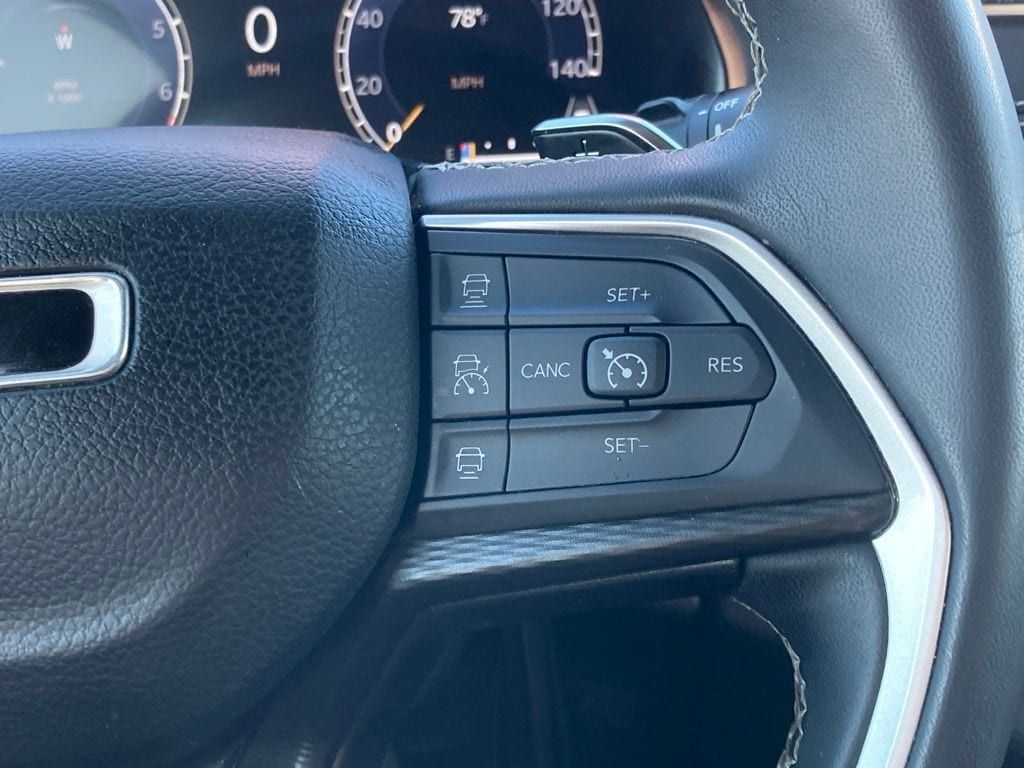 2023 Jeep Grand Cherokee Laredo San Antonio TX