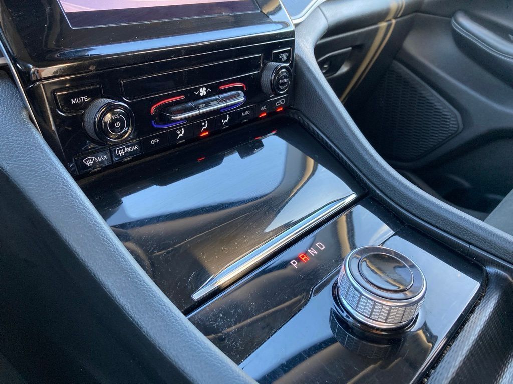 2023 Jeep Grand Cherokee Laredo San Antonio TX