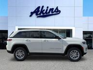 2023 Jeep Grand Cherokee Laredo Winder GA 2023 Jeep Grand Cherokee Laredo Winder GA