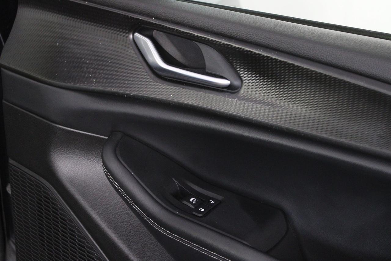 2023 Jeep Grand Cherokee Laredo Manassas VA