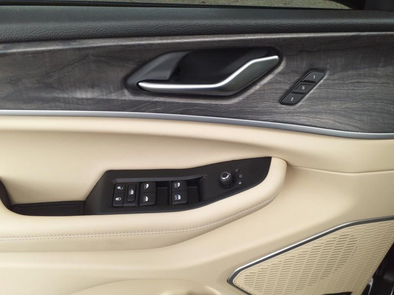 2023 Jeep Grand Cherokee Limited Uvalde TX