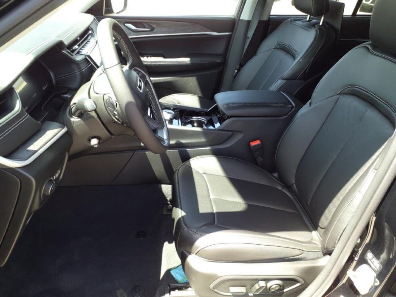 2023 Jeep Grand Cherokee Limited Uvalde TX