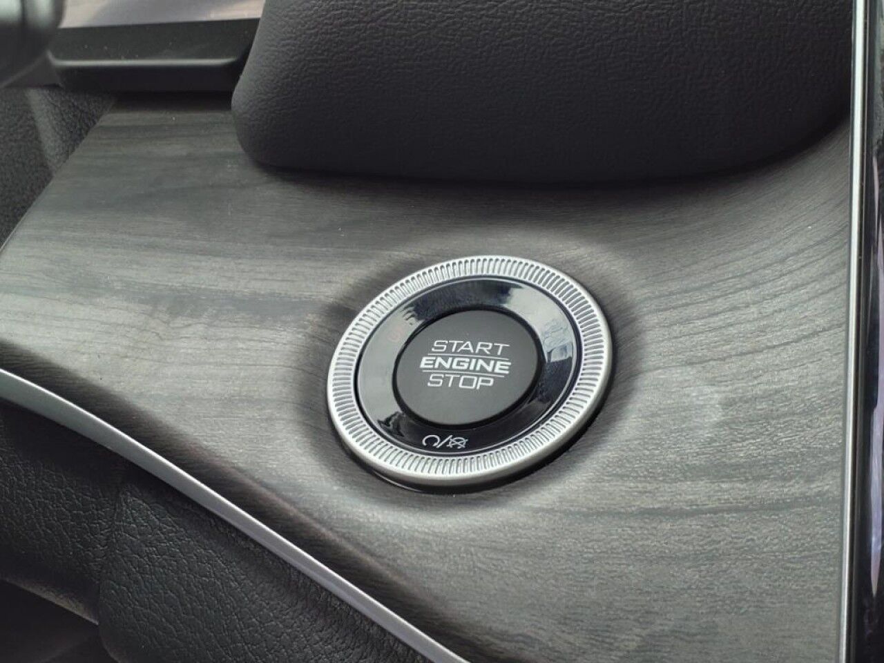 2023 Jeep Grand Cherokee Limited Uvalde TX