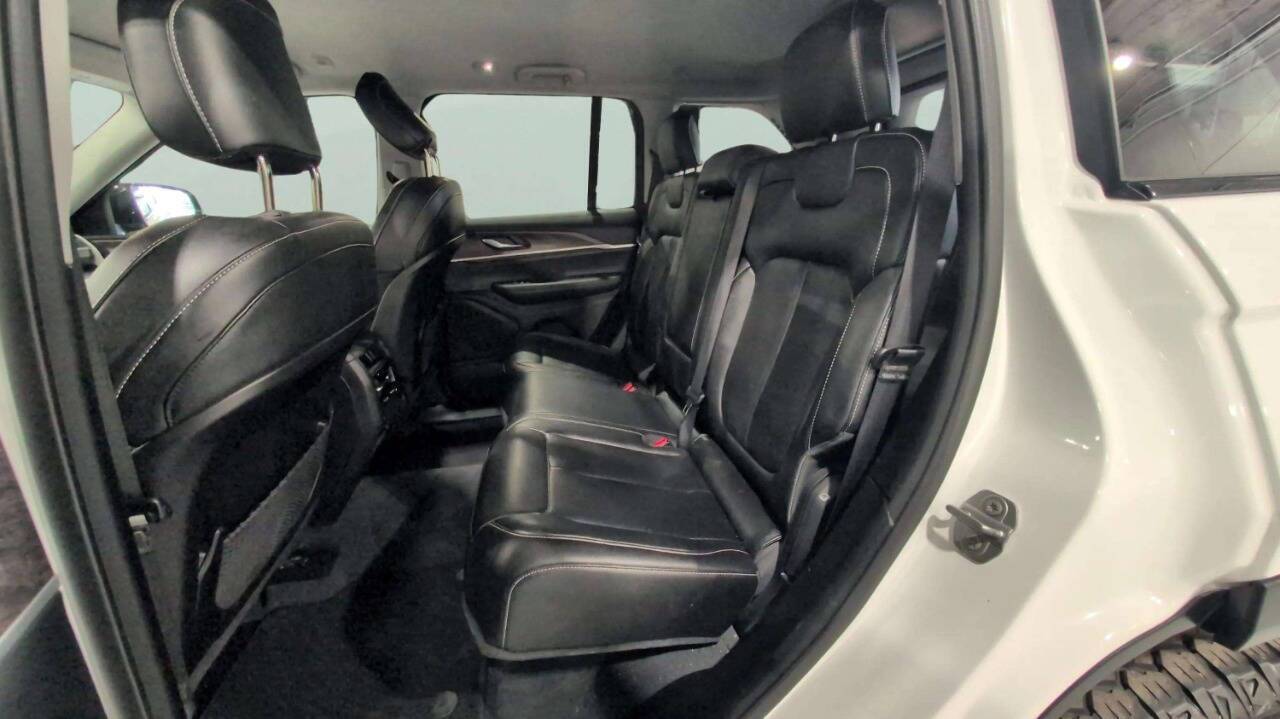 2023 Jeep Grand Cherokee Limited 4x4 4dr SUV Lake Orion MI