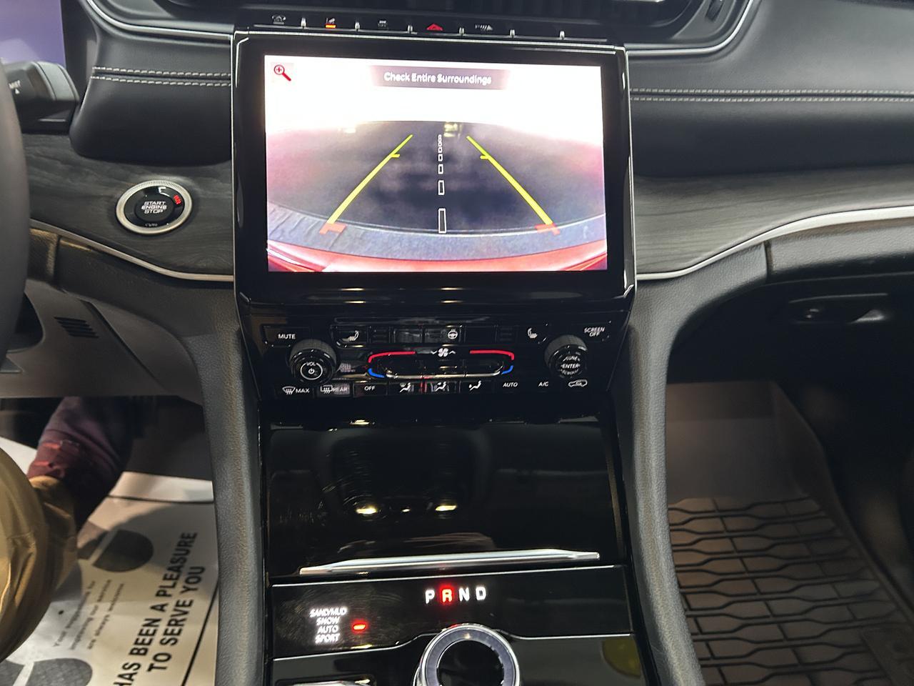 2023 Jeep Grand Cherokee Limited 4x4 Benwood WV