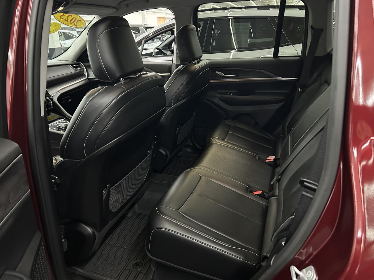 2023 Jeep Grand Cherokee Limited 4x4 Benwood WV