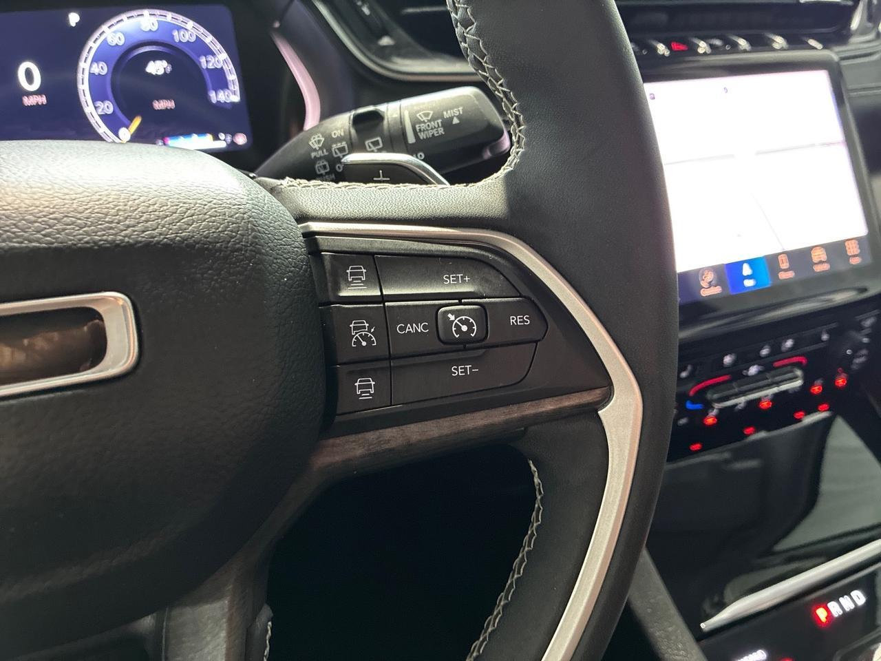 2023 Jeep Grand Cherokee Limited, 4x4, Luxury Tech Group II Houston TX