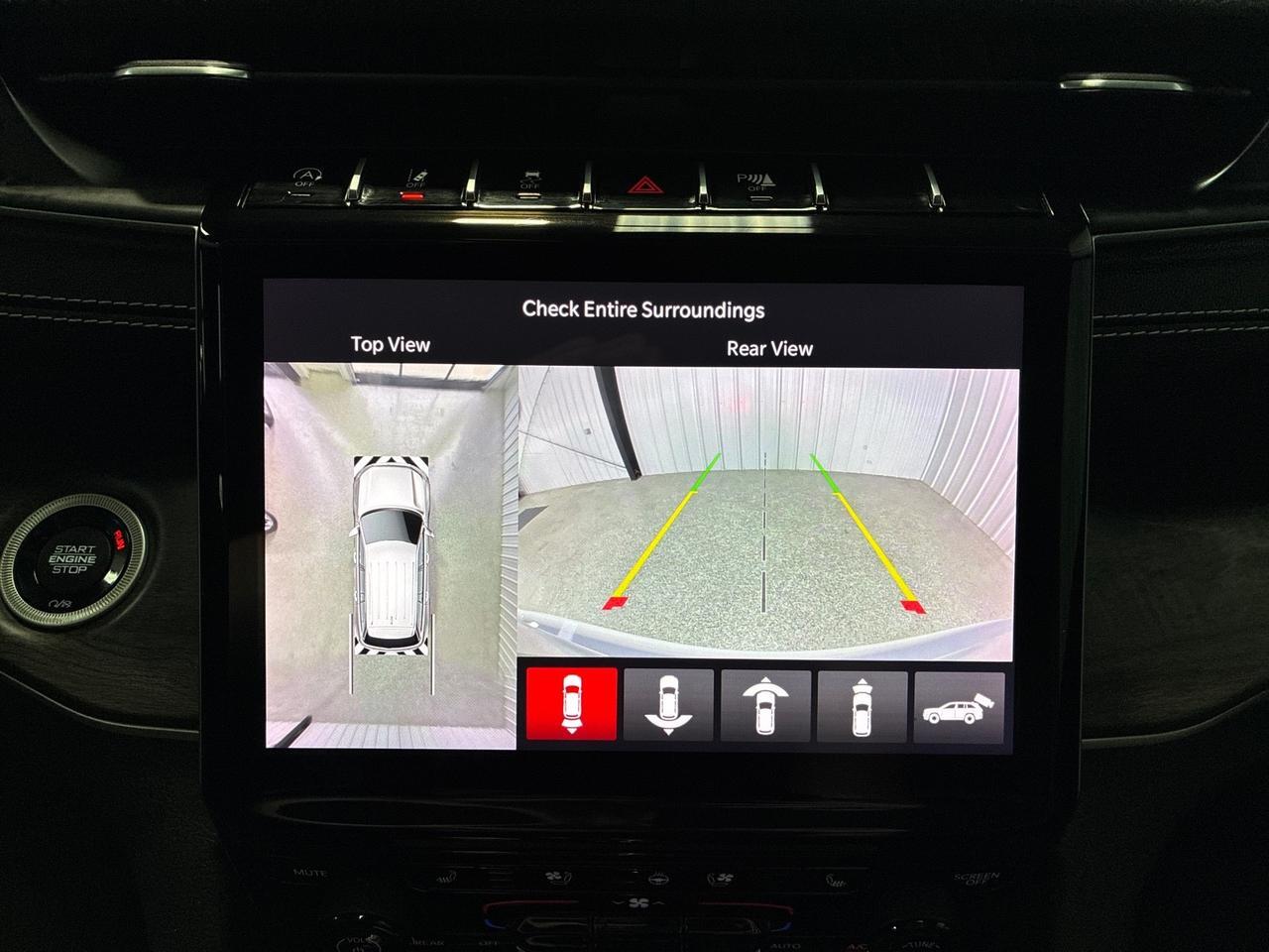 2023 Jeep Grand Cherokee Limited, 4x4, Luxury Tech Group II Houston TX