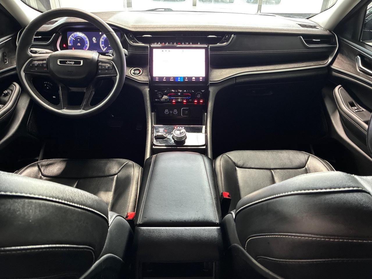 2023 Jeep Grand Cherokee Limited, 4x4, Luxury Tech Group II Houston TX