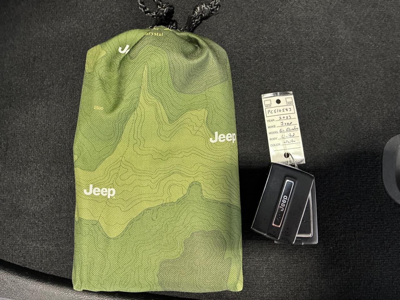 2023 Jeep Grand Cherokee Limited, 4x4, Luxury Tech Group II Houston TX