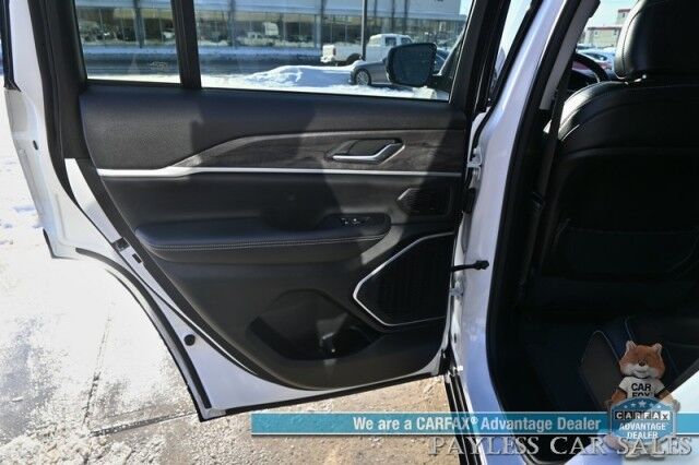 2023 Jeep Grand Cherokee Limited Wasilla AK