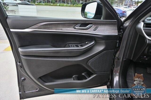 2023 Jeep Grand Cherokee Limited Wasilla AK