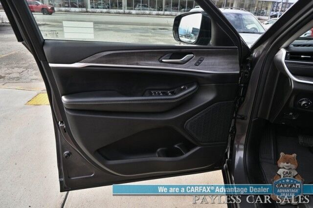 2023 Jeep Grand Cherokee Limited Wasilla AK