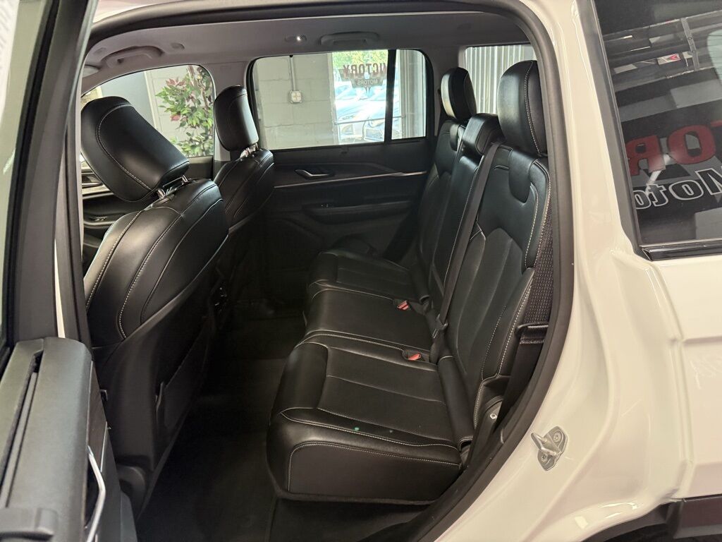 2023 Jeep Grand Cherokee Limited Royal Oak MI