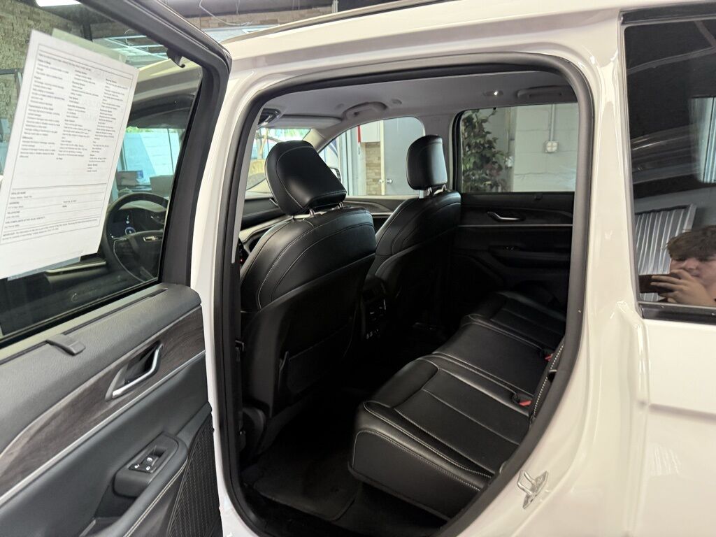 2023 Jeep Grand Cherokee Limited Royal Oak MI