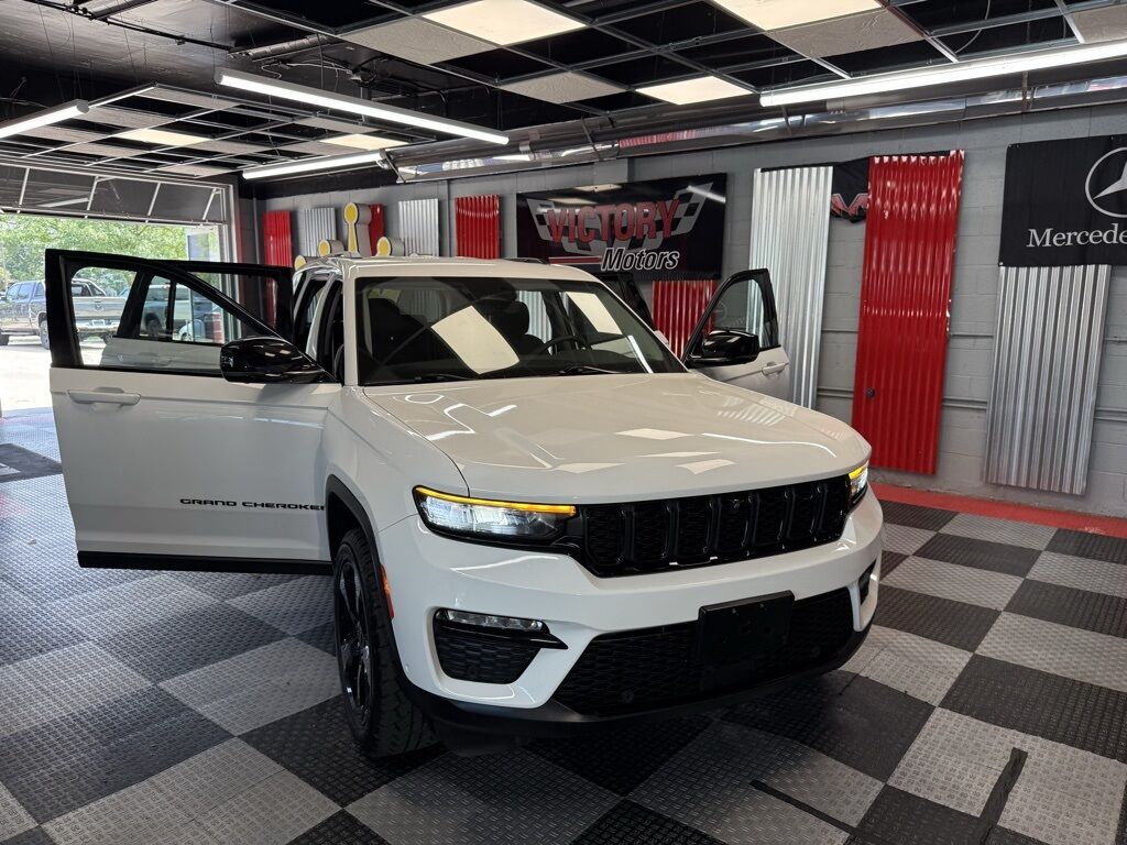 2023 Jeep Grand Cherokee Limited Royal Oak MI