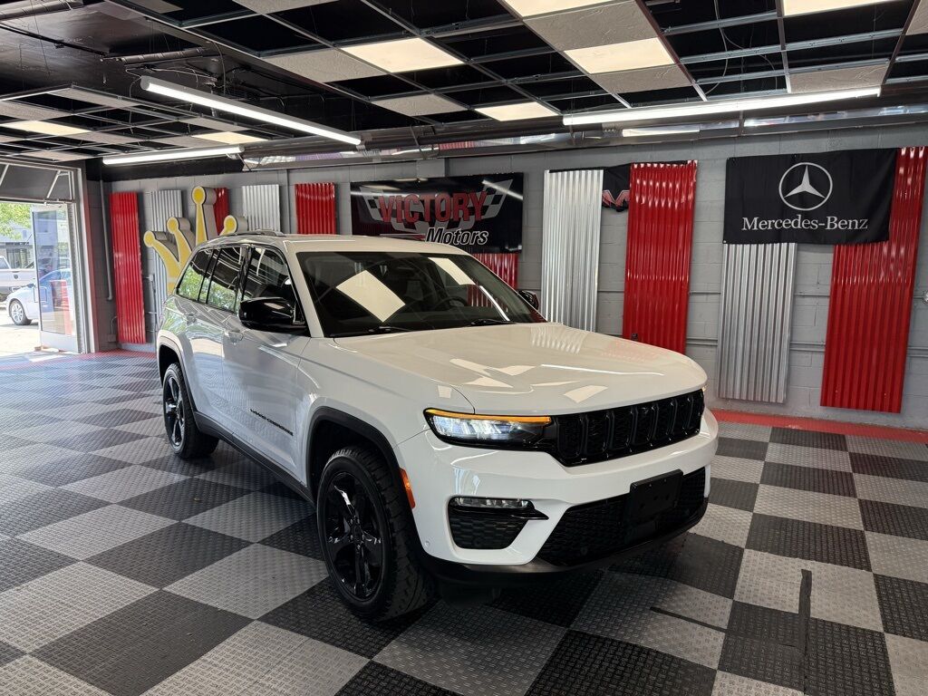 2023 Jeep Grand Cherokee Limited Royal Oak MI