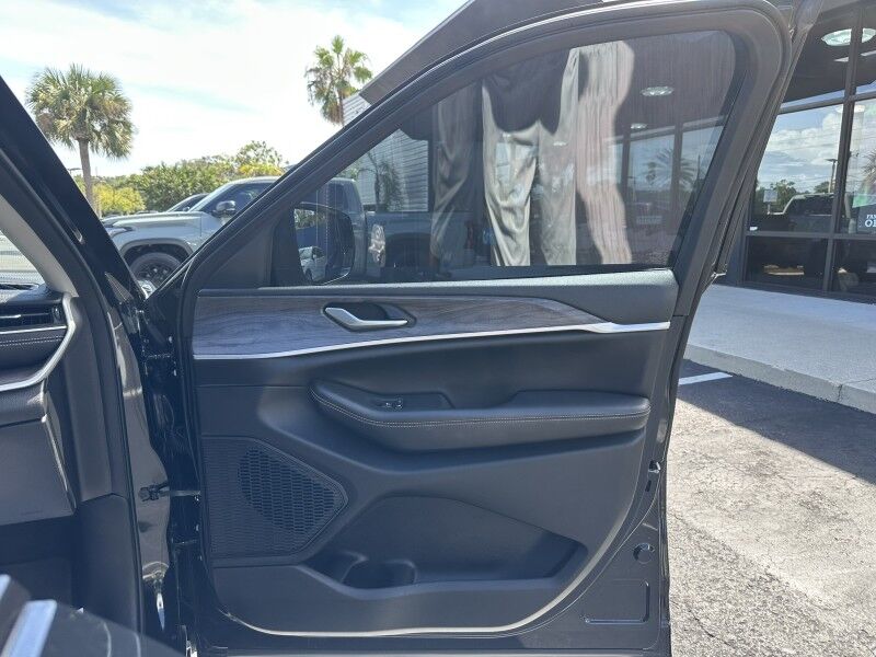 2023 Jeep Grand Cherokee Limited Jacksonville FL