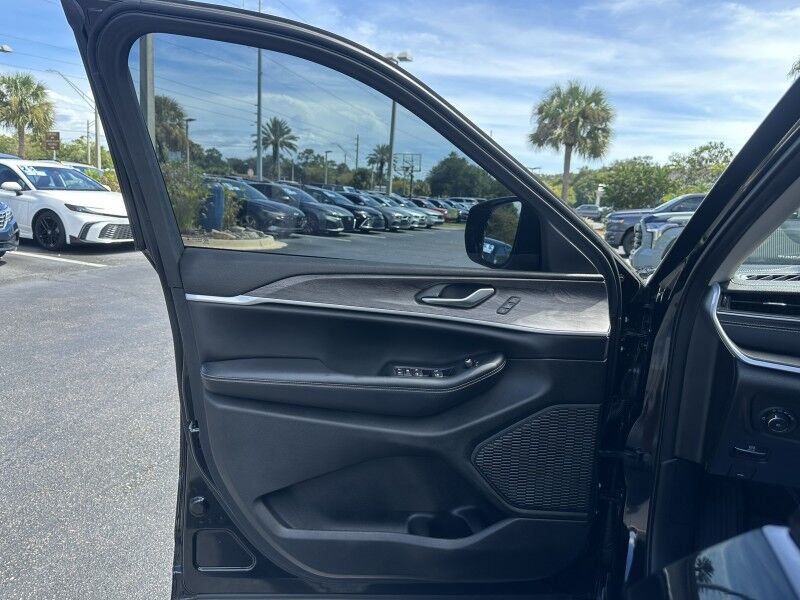 2023 Jeep Grand Cherokee Limited Jacksonville FL
