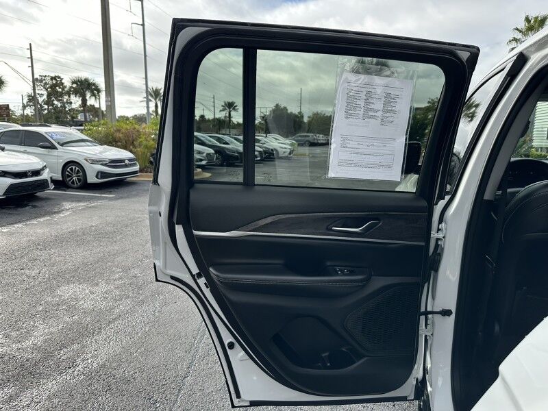 2023 Jeep Grand Cherokee Limited Jacksonville FL