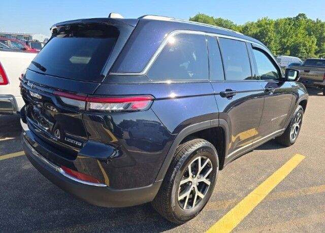 2023 Jeep Grand Cherokee Limited Marshfield MA
