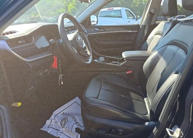 2023 Jeep Grand Cherokee Limited Marshfield MA