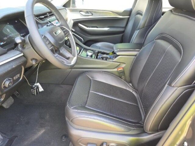 2023 Jeep Grand Cherokee Limited Marshfield MA