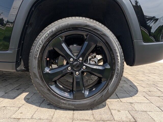 2023 Jeep Grand Cherokee Limited Marshfield MA