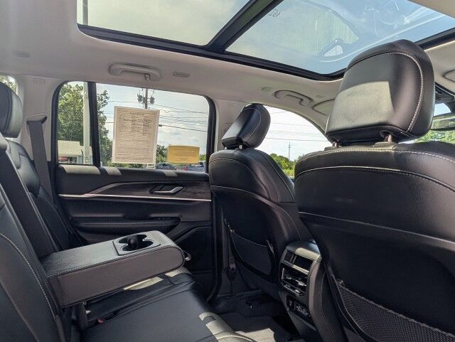 2023 Jeep Grand Cherokee Limited Marshfield MA