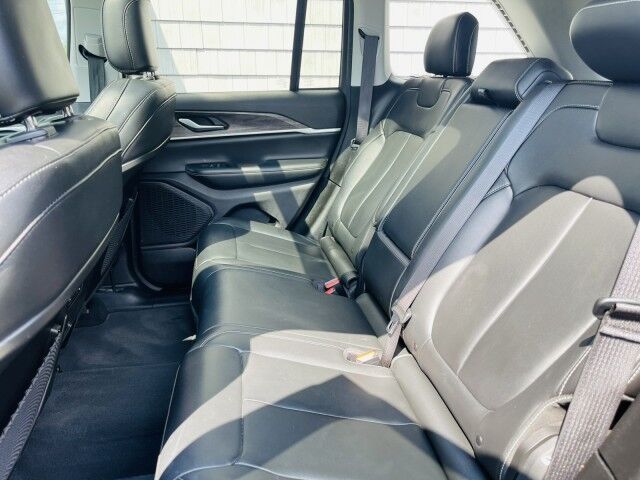2023 Jeep Grand Cherokee Limited Marshfield MA