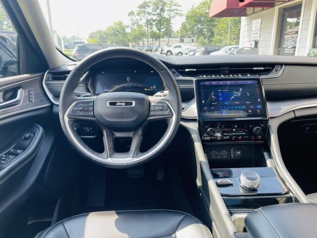 2023 Jeep Grand Cherokee Limited Marshfield MA