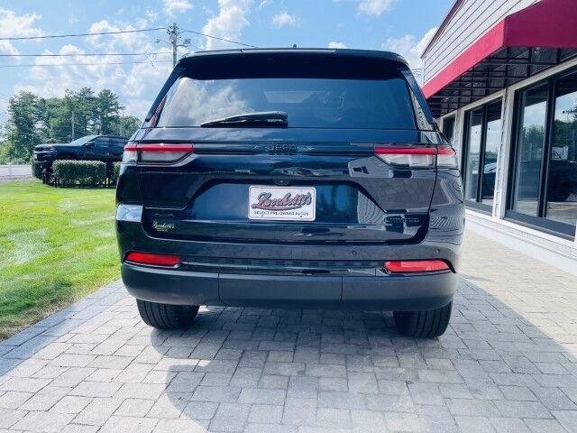 2023 Jeep Grand Cherokee Limited Marshfield MA