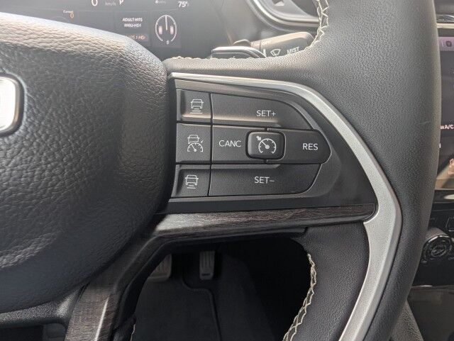 2023 Jeep Grand Cherokee Limited Marshfield MA