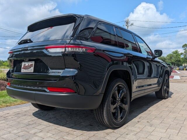 2023 Jeep Grand Cherokee Limited Marshfield MA